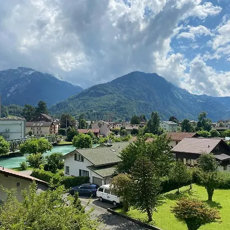 Swisshomeliday